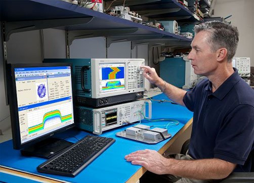 Tektronix RSA5000B 实时频谱分析仪